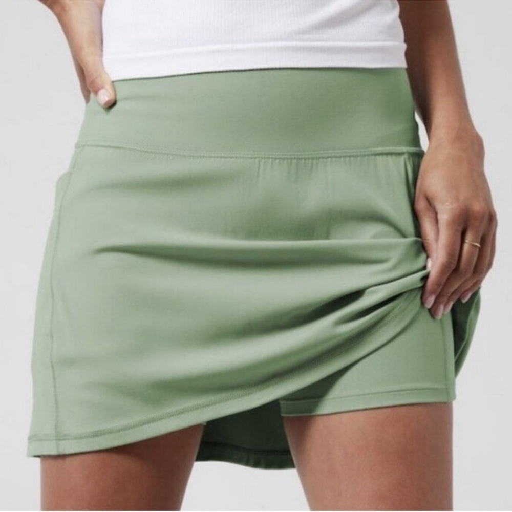 Athleta Salutation Stash 14.5" Skort Skirt Raleigh Green Size XL - Picture 3 of 8